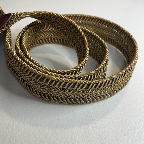Torino Woven Rayon over leather Belt. Size 34 - Picture 2 of 4